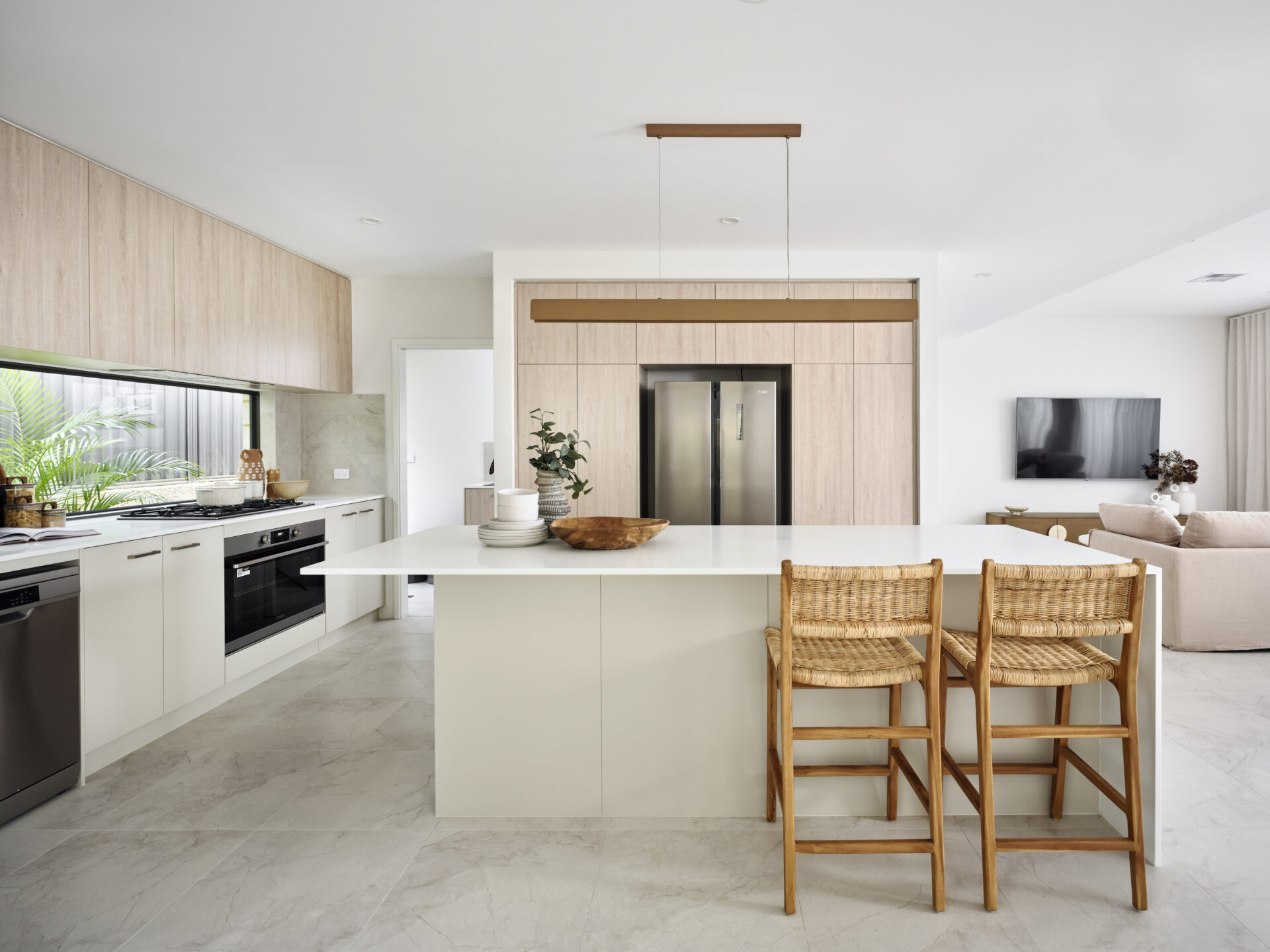 Lomandra Grandeur - Kitchen