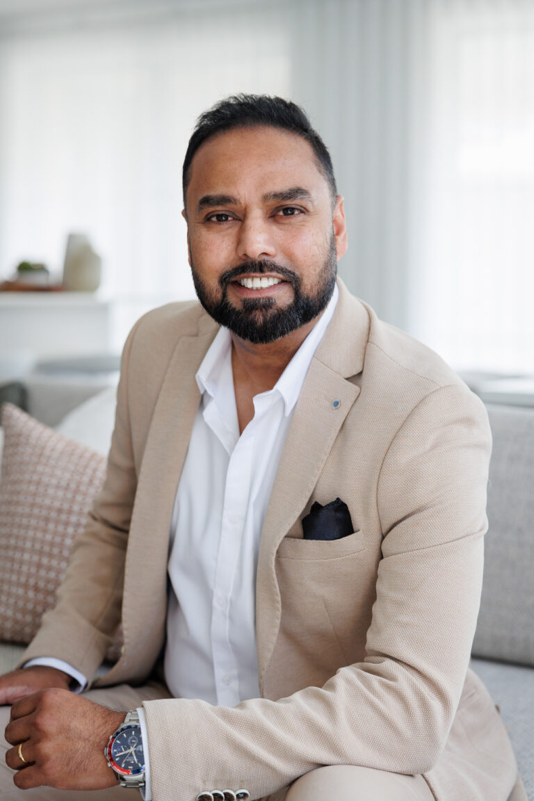 Sam Masih